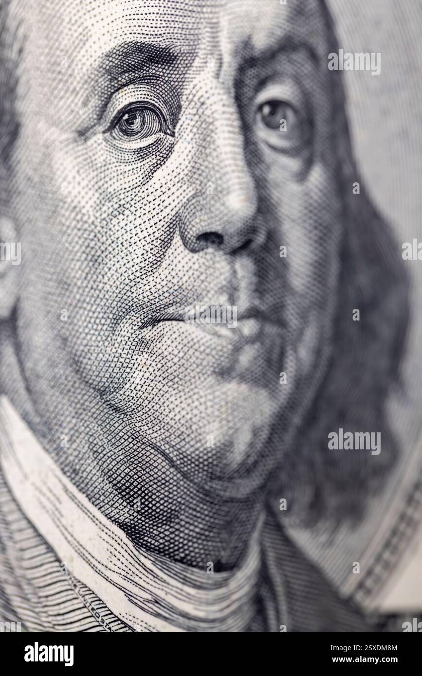 Banconote americane da cento dollari in contanti primo piano, autentico primo piano con i dettagli della bolletta del presidente americano Foto Stock