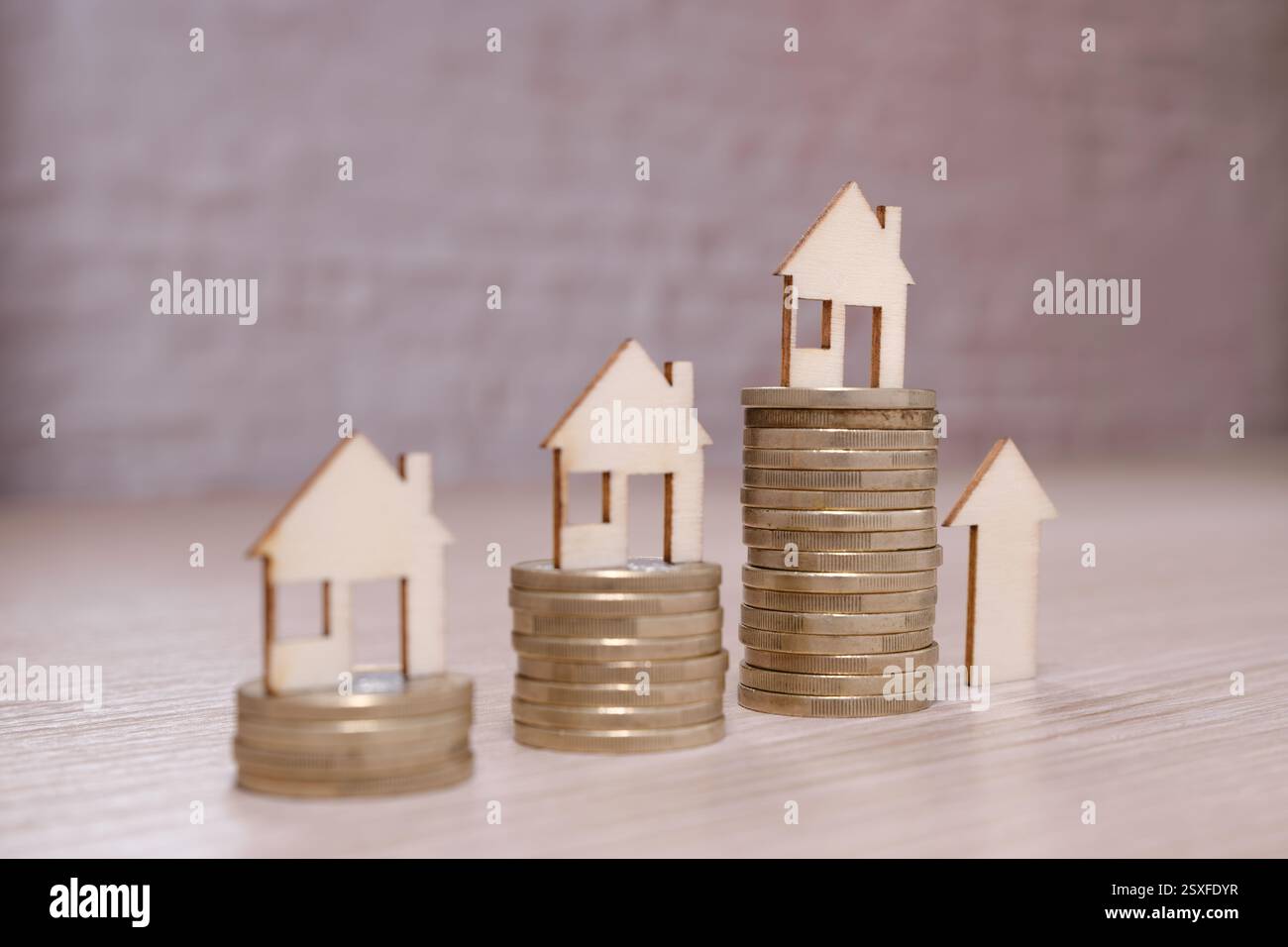 Concetto di investimento immobiliare e di crescita del mercato immobiliare Foto Stock