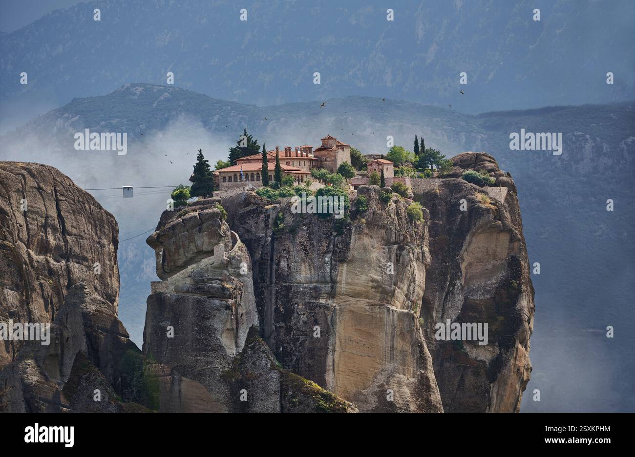 Meteora medievale Monastero topp della Santissima Trinità, (Agia Triada, Ayías Triádhos, Ayia Triada) Meteora, Grecia Foto Stock