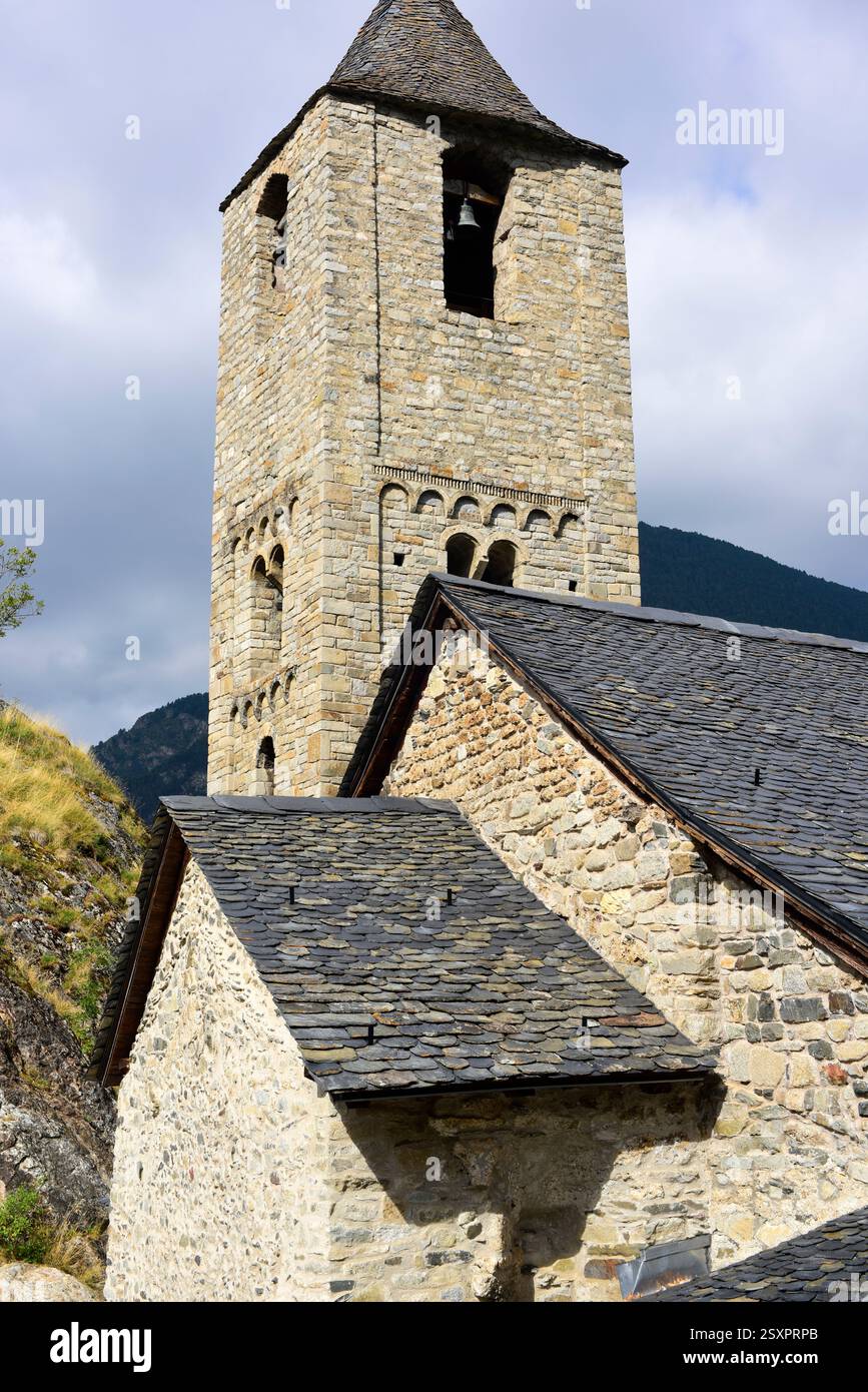 Boí, chiesa di Sant Joan (romanica, XI secolo e più tardi). Comune di Vall de Boí, alta Ribaganza, Lleida, Catalogna, Spagna. Foto Stock