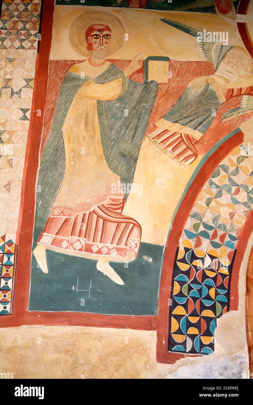 Boí, chiesa di Sant Joan (romanica, XI secolo e più tardi). Dipinti portali. Comune di Vall de Boí, alta Ribaganza, Lleida, Catalogna, Spagna. Foto Stock