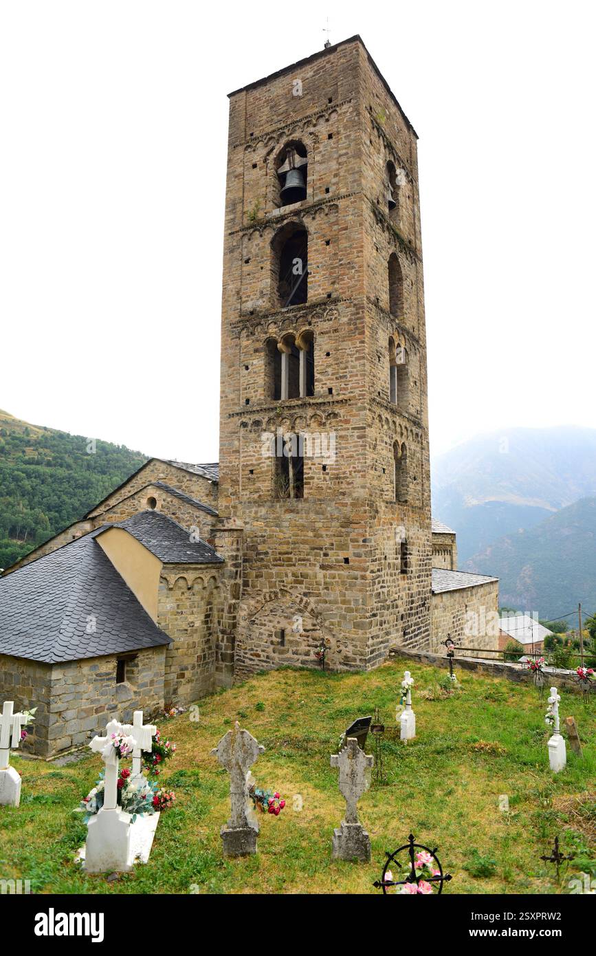 Durro, la Nativitat de la Mare de Déu (romanico, XII secolo). Comune di Vall de Boí, alta Ribaganza, Lleida, Catalogna, Spagna. Foto Stock