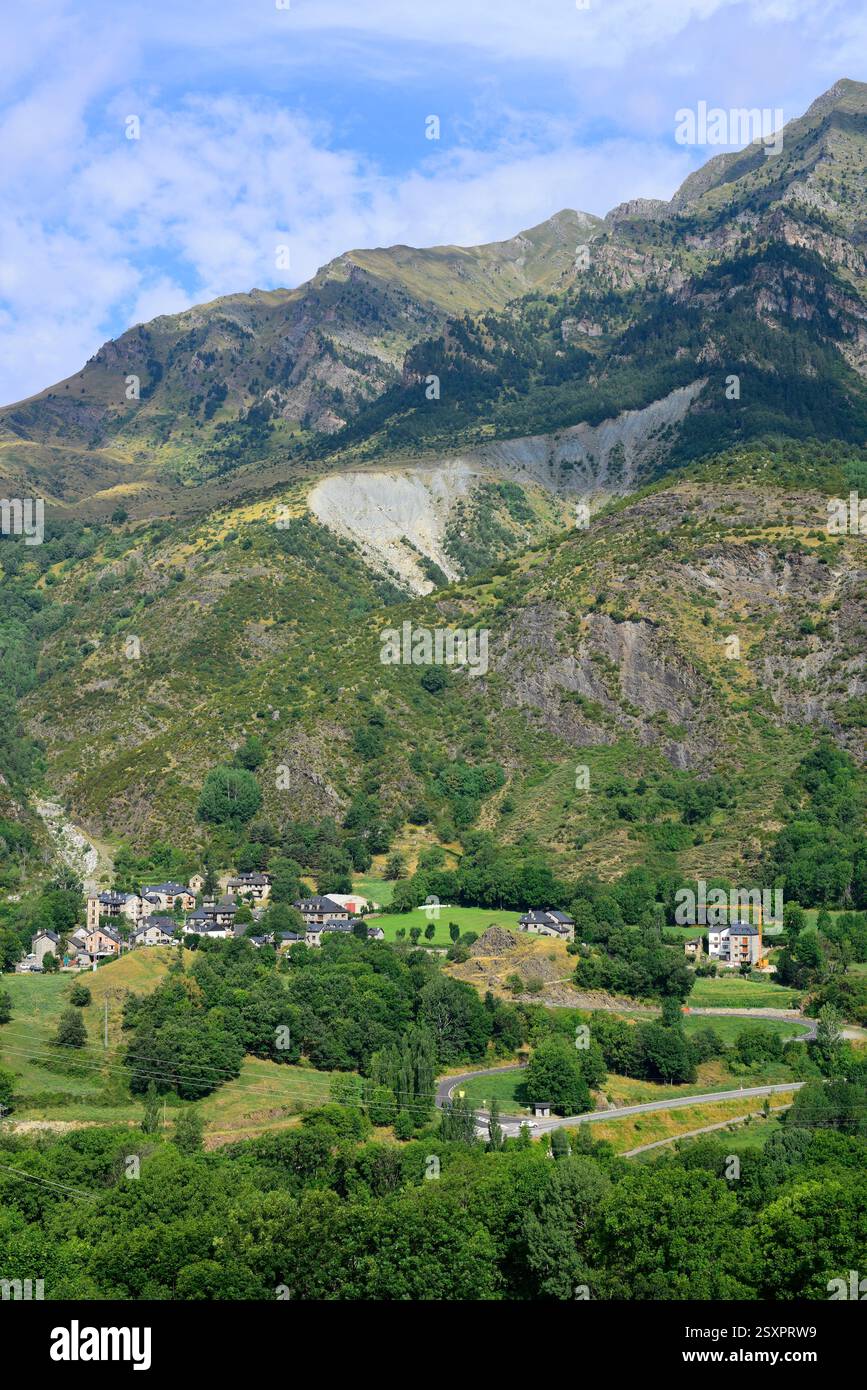 Erill la Vall, villaggio. Comune di Vall de Boí, alta Ribaganza, Lleida, Catalogna, Spagna. Foto Stock
