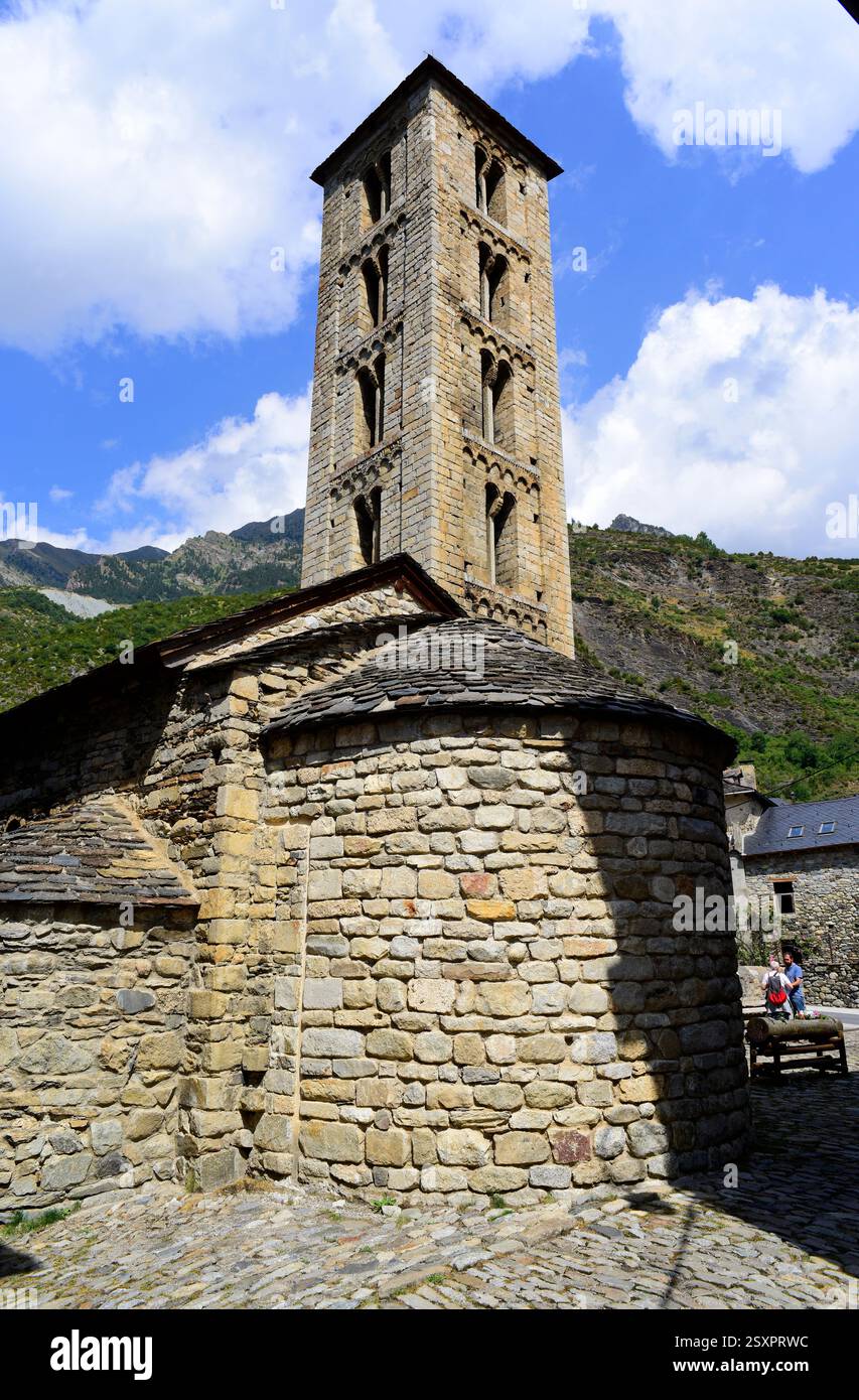 Erill la Vall, chiesa di Santa Eulàlia (romanica, XI-XII secolo). Patrimonio mondiale dell'UNESCO. Comune di Vall de Boí, alta Ribaganza, Lleida, Catalogna, Foto Stock