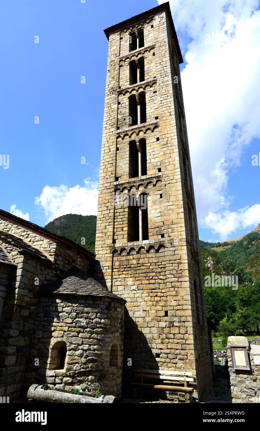Erill la Vall, chiesa di Santa Eulàlia (romanica, XI-XII secolo). Patrimonio mondiale dell'UNESCO. Comune di Vall de Boí, alta Ribaganza, Lleida, Catalogna, Foto Stock