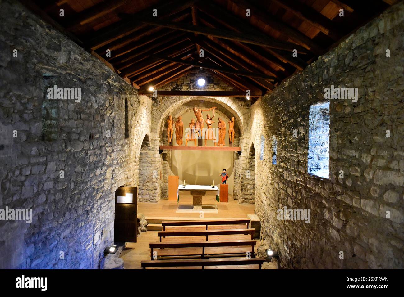 Erill la Vall, chiesa di Santa Eulàlia (romanica, XI-XII secolo). Devallament d'Erill la Vall, XIII secolo. Patrimonio mondiale dell'UNESCO. Vall de Boí munic Foto Stock