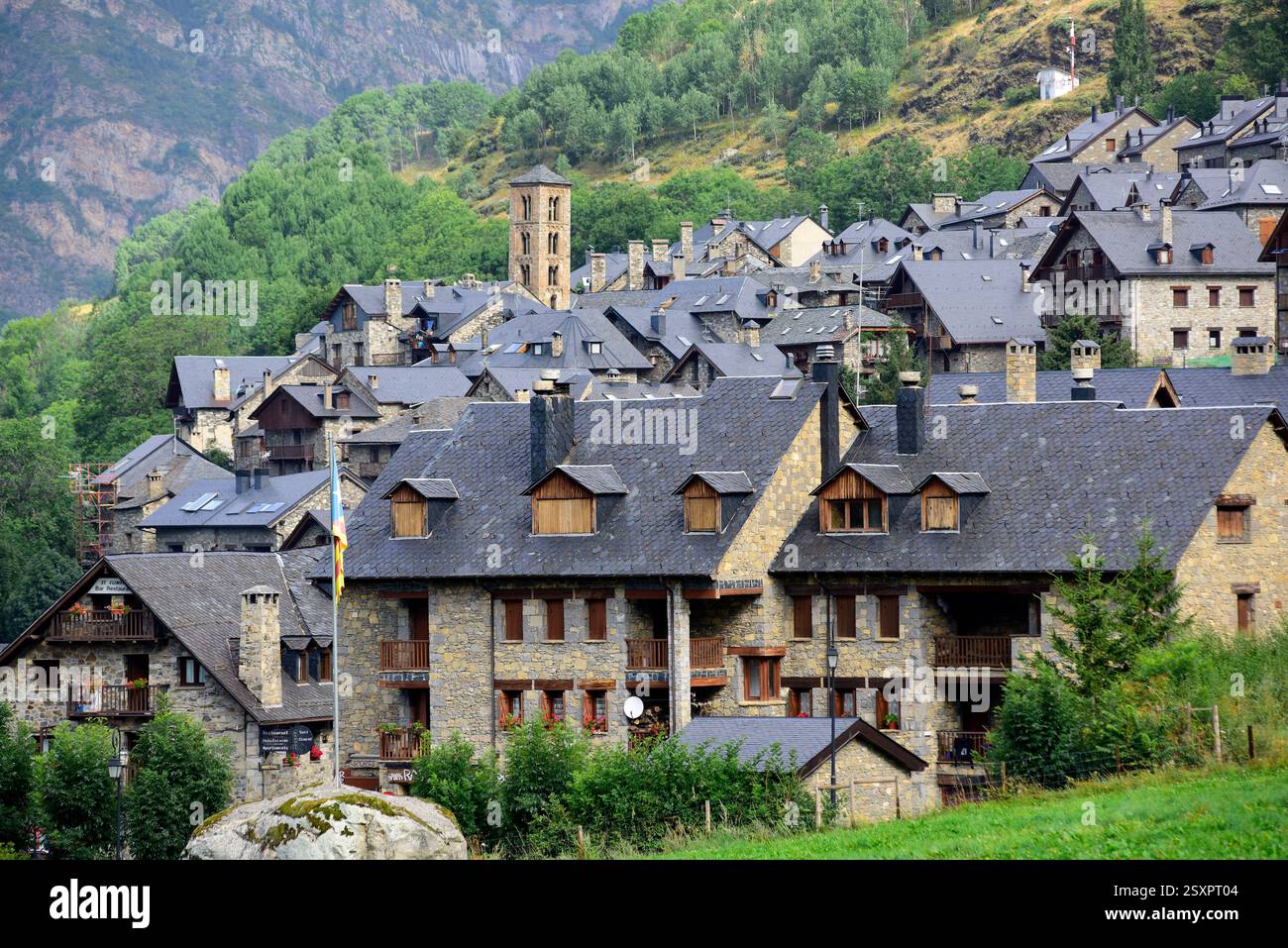 Taüll o Tahull. Comune di Vall de Boí, alta Ribaganza, Lleida, Catalogna, Spagna. Foto Stock
