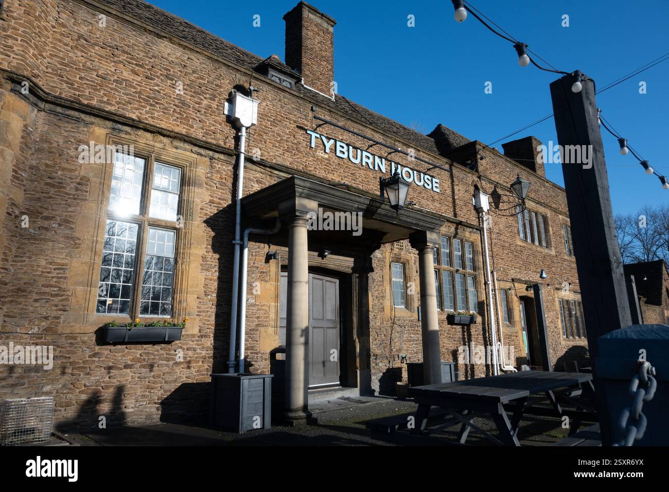 Tyburn House pub, Castle vale, Birmingham, Regno Unito Foto Stock