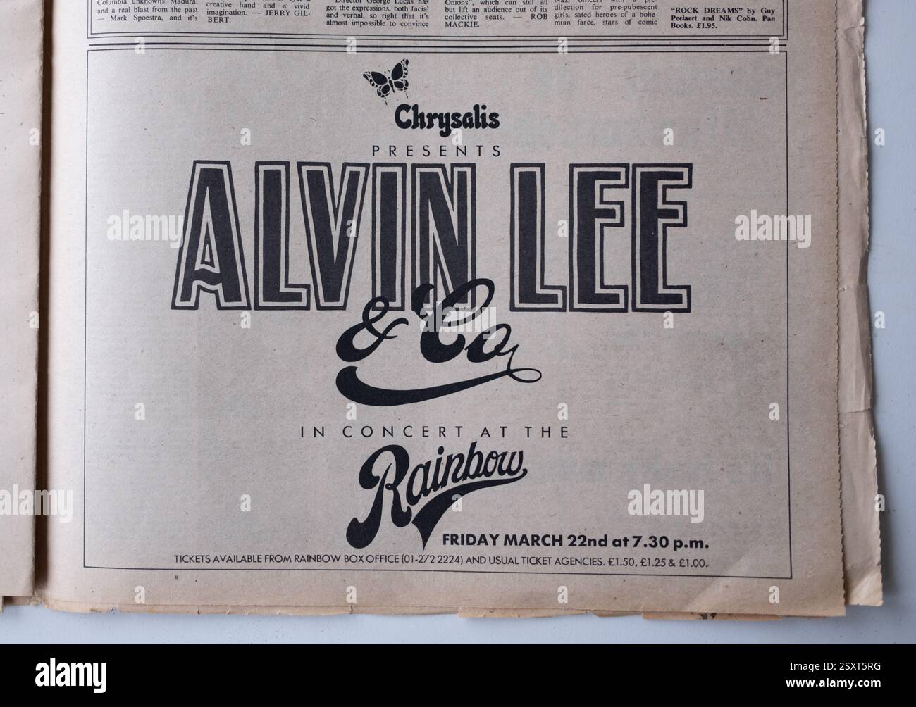 Pubblicità in un numero Vintage degli anni '1970 del SOUNDS Rock and Pop Music Paper per Alvin Lee Concert al Rainbow di Londra Foto Stock