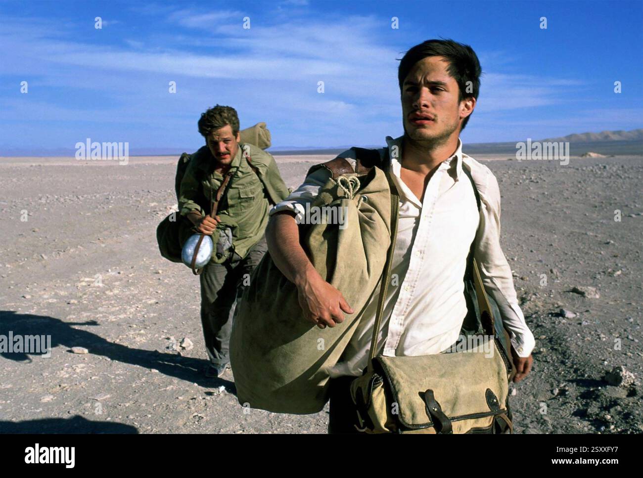 I DIARI MOTOCICLISTICI 2004 Focus presenta film con Gael Garcia Bernal a destra e Rodrigo de la Serna Foto Stock