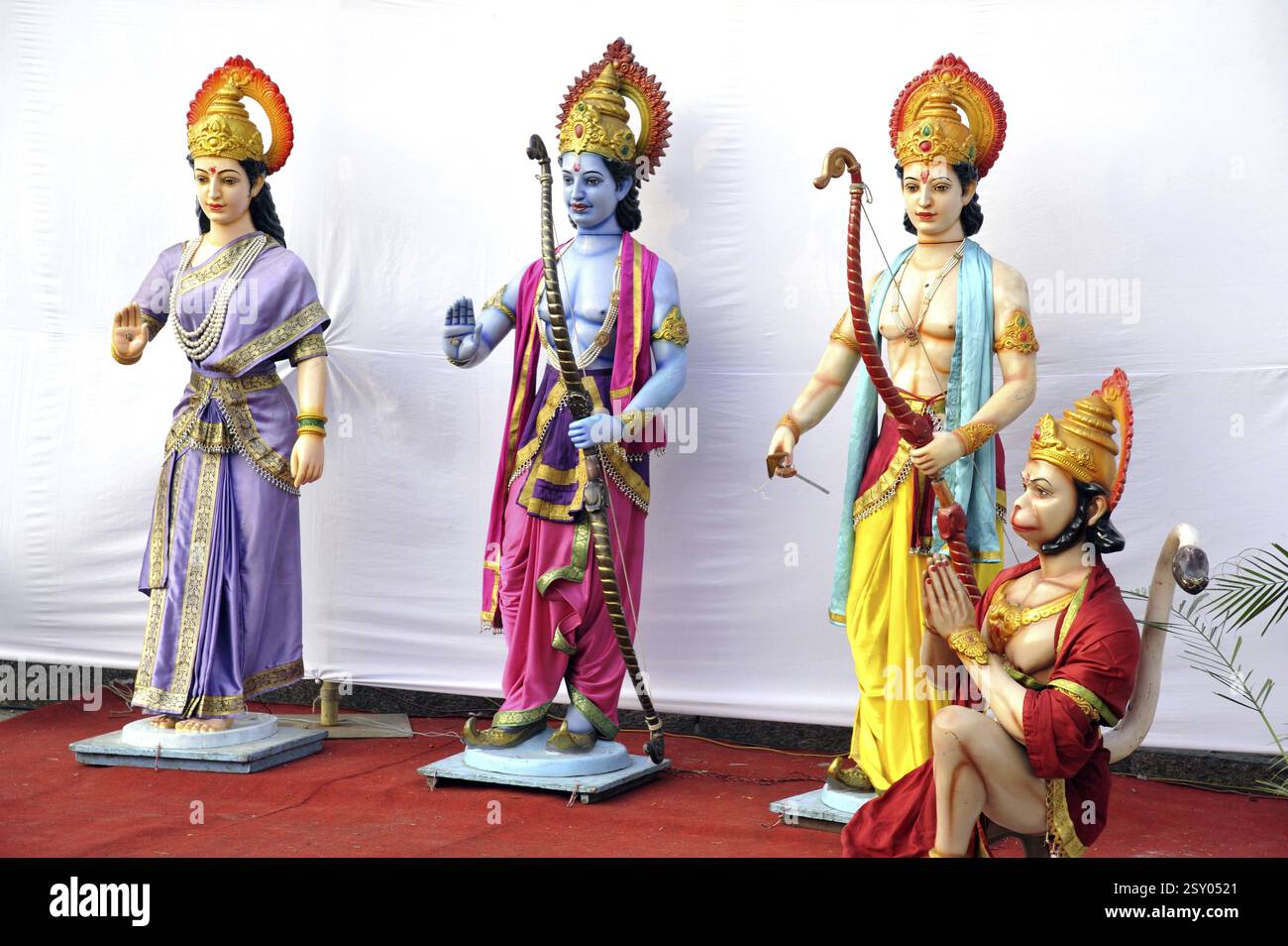 Statua del signore di Ram Laxman Sita e Hanuman a Mumbai India Maharashtra Foto Stock