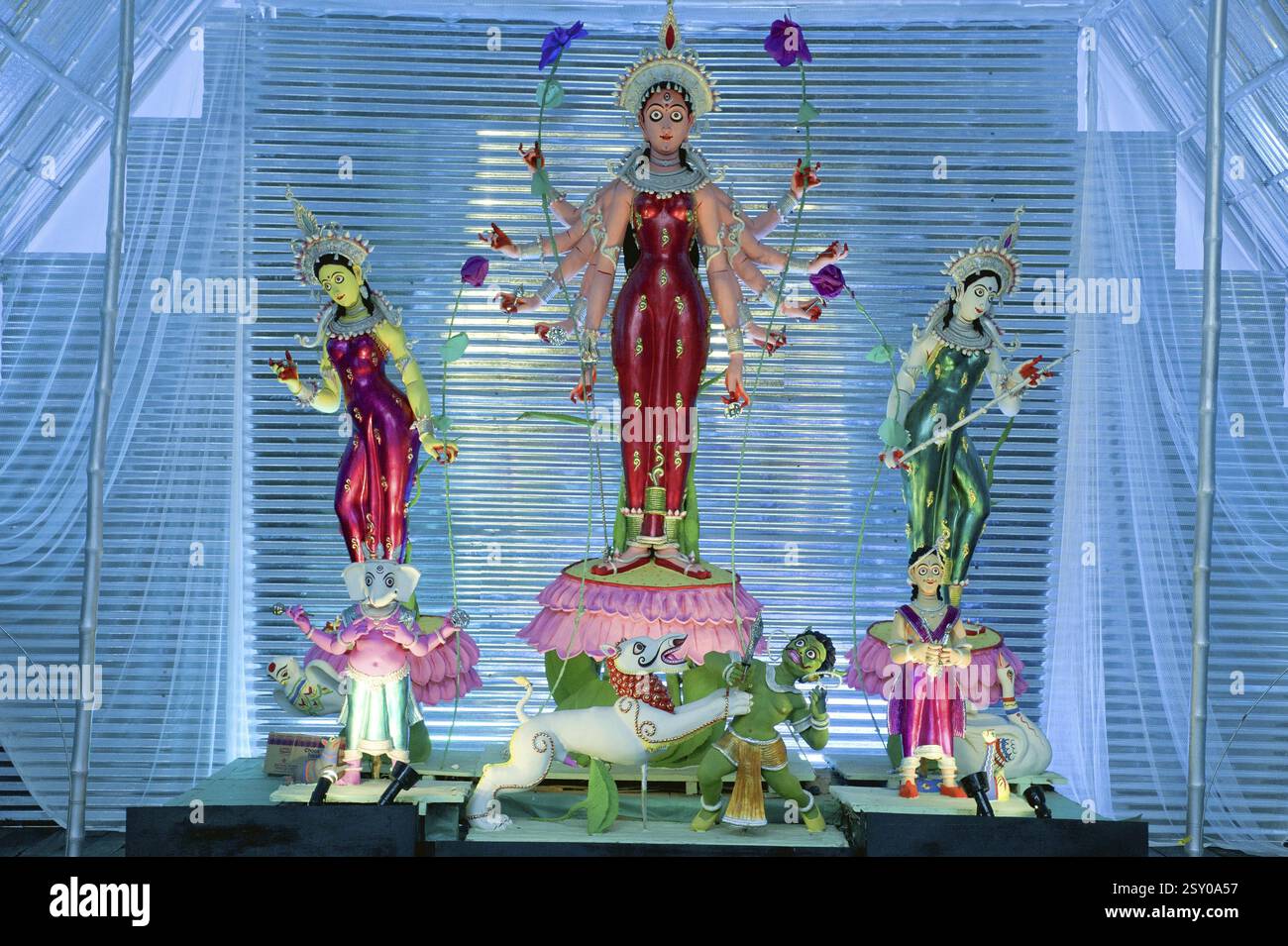 Statua della dea durga a kolkata, Calcutta, India, Asia Foto Stock