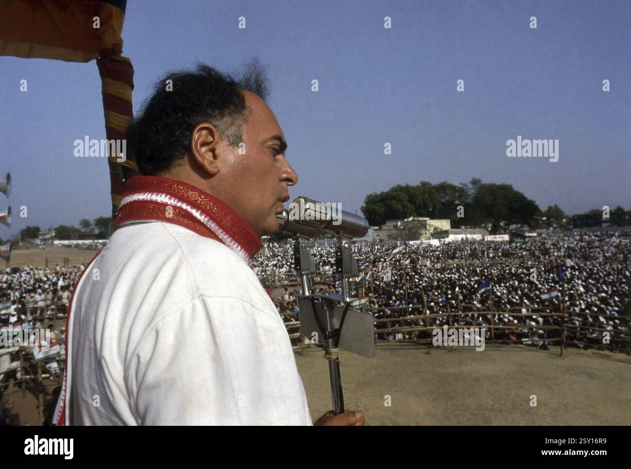 Ex primo ministro, discorso rajiv gandhi, India, Asia, NOMR, Asia Foto Stock