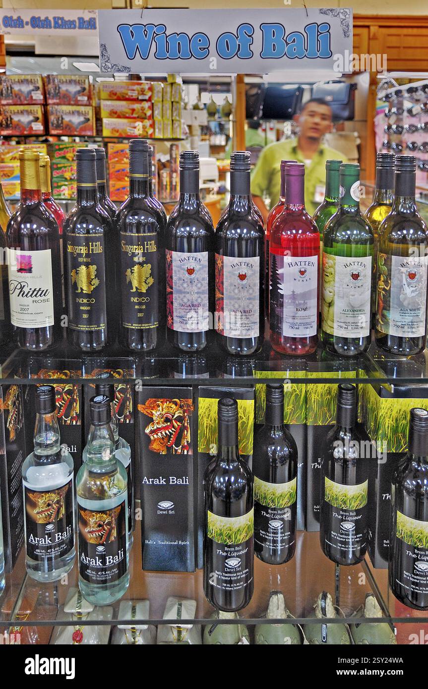 Vini e liquori di Bali, Aeroporto, Denpasar, Bali, Indonesia, Asia Foto Stock
