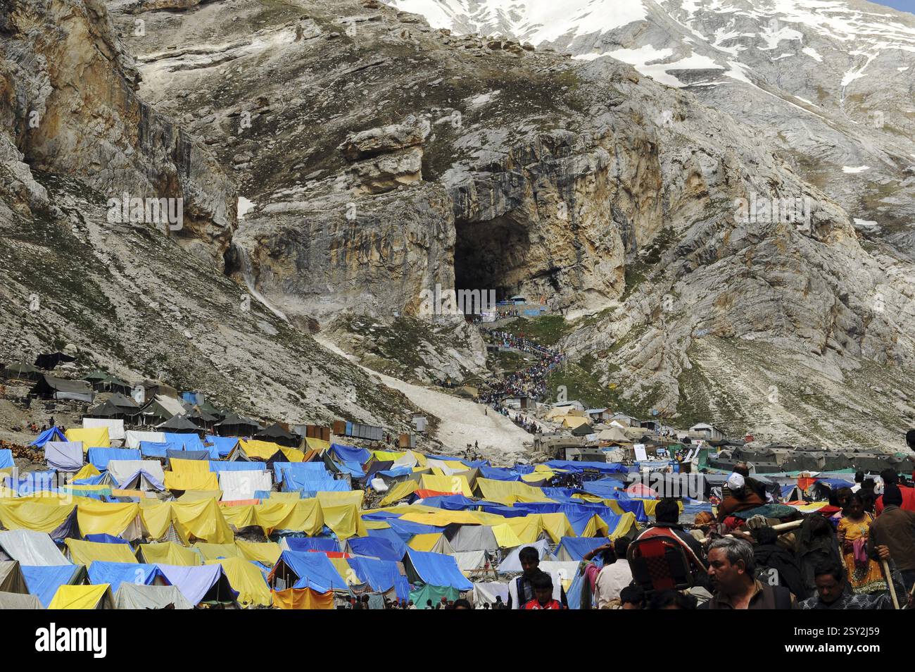 Grotta Santa, amarnath yatra Jammu Kashmir, India, Asia Foto Stock