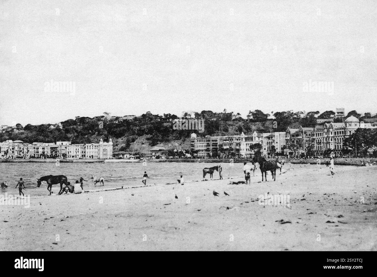 Vecchia foto vintage di Chowpatty faccia mare Mumbai India Maharashtra Foto Stock