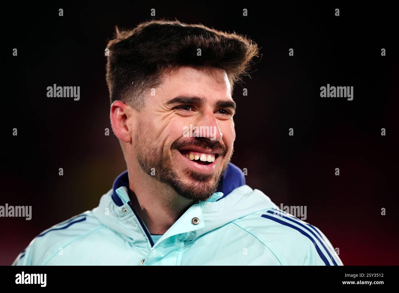 L'assistente allenatore dell'Arsenal Miguel Molina durante la partita di Premier League al City Ground di Nottingham. Data foto: Mercoledì 26 febbraio 2025. Foto Stock