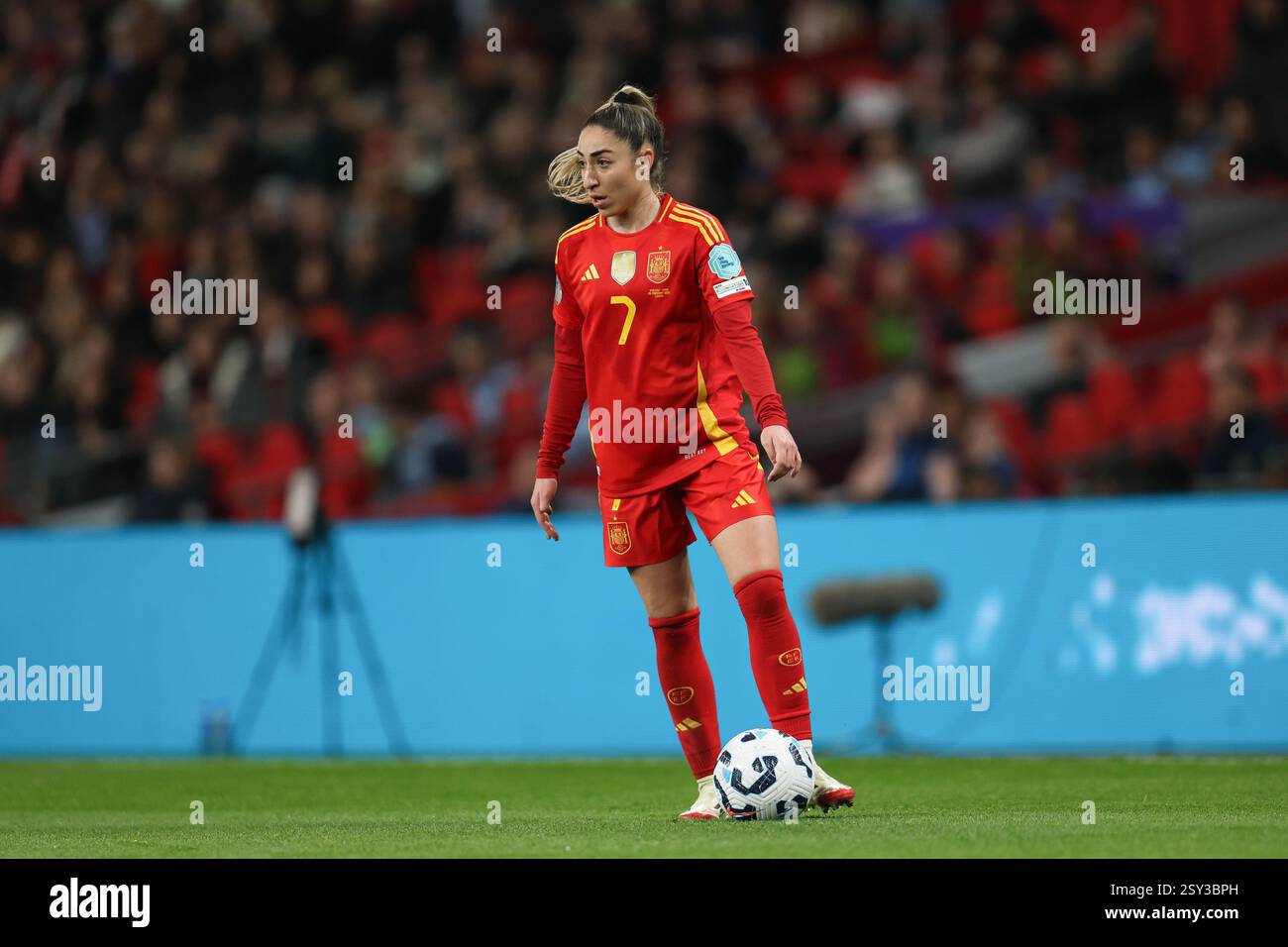 Londra, Regno Unito. 26 febbraio 2025. Londra Inghilterra, 26 febbraio 2025: La spagnola Olga Carmona durante la partita di UEFA Women's Nations League tra Inghilterra e Spagna allo stadio Wembley di Londra (Alexander Canillas/SPP) credito: SPP Sport Press Photo. /Alamy Live News Foto Stock