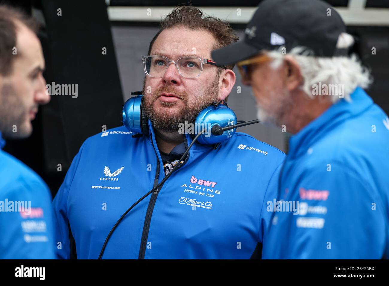 BAHREIN, BAHREIN - FEBBRAIO 27: Dave Greenwood, Gran Bretagna e Alpine F1 Team Racing Director in campo durante il secondo giorno dei test di F1 al Bahrain International Circuit il 27 febbraio 2025 in Bahrain, Bahrein. (Foto di Qian Jun/Alamy Live News) Foto Stock