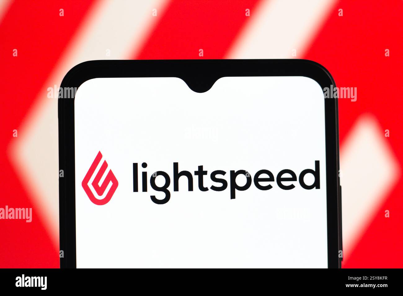 Canada. 27 febbraio 2025. In questa illustrazione fotografica, il logo LightSpeed Commerce viene visualizzato sullo schermo di uno smartphone (Credit Image: © Thomas Fuller/SOPA Images via ZUMA Press Wire) SOLO PER USO EDITORIALE! Non per USO commerciale! Foto Stock