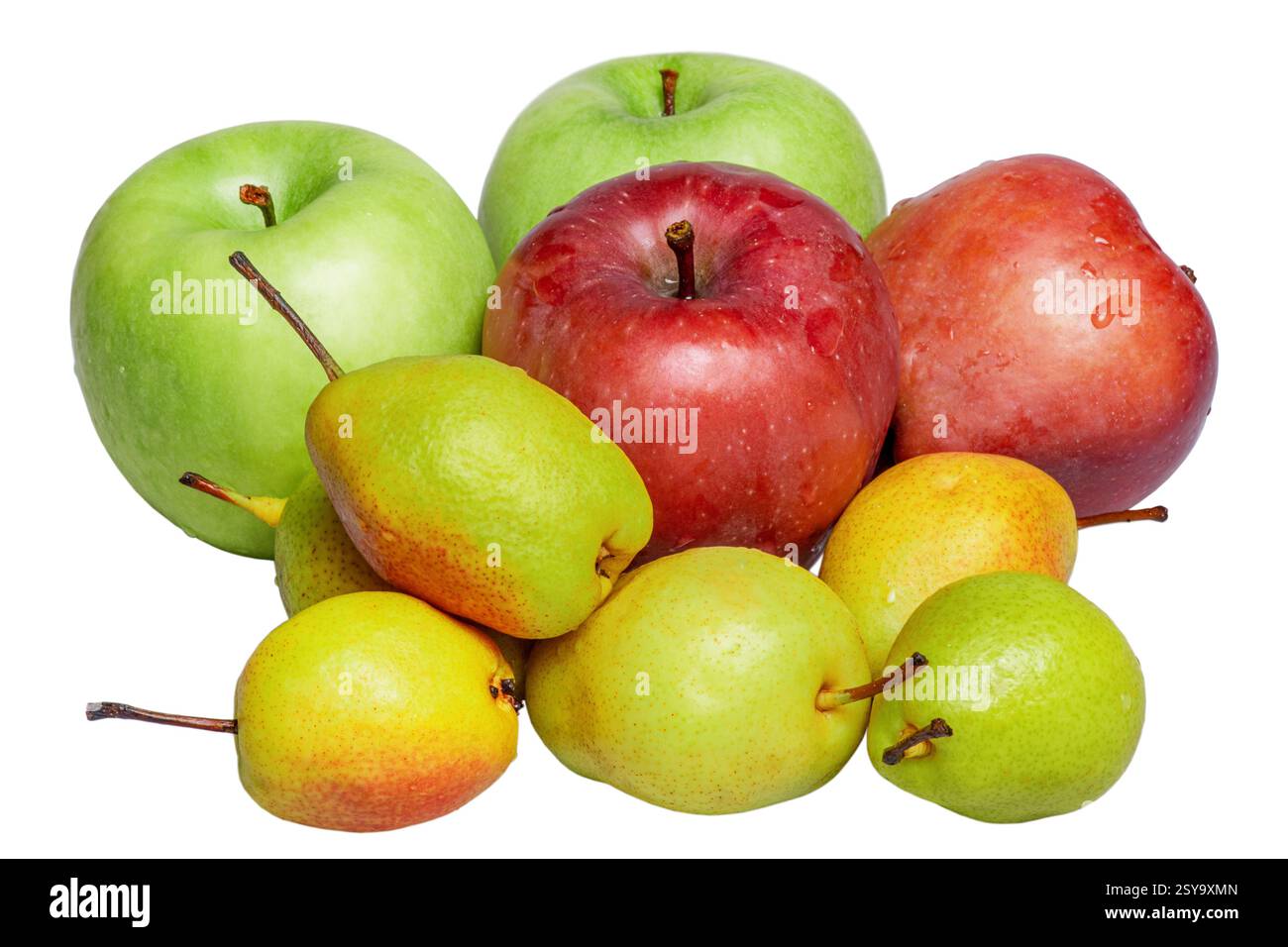 Mele rosse, verdi e pere isolate su bianco. Frutta, mele e pere Foto Stock