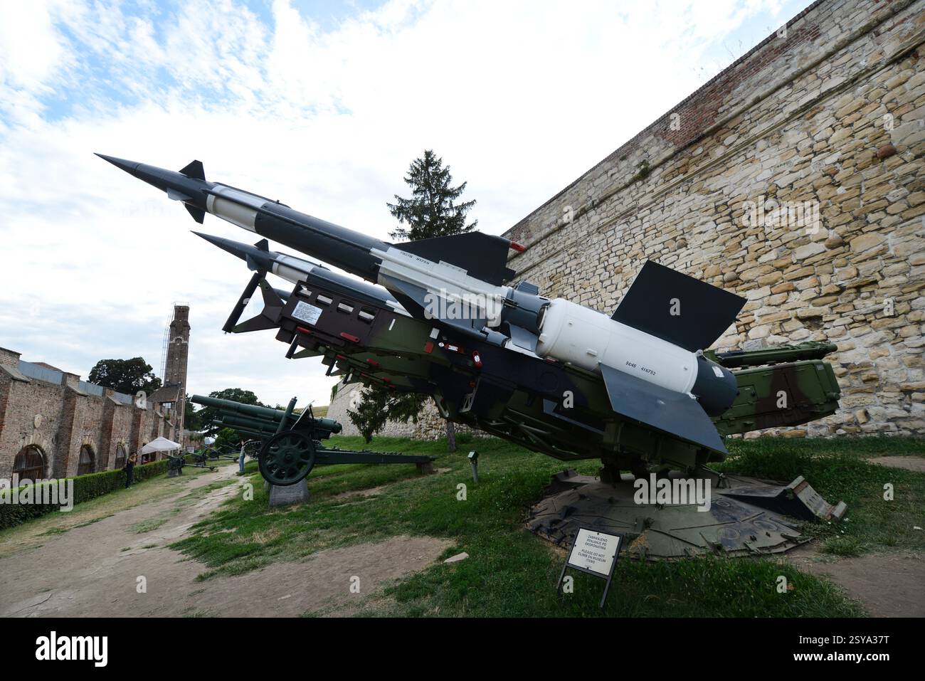 Mostre militari presso la fortezza di Belgrado nel Parco Kalemegdan a Belgrado, Serbia. Foto Stock