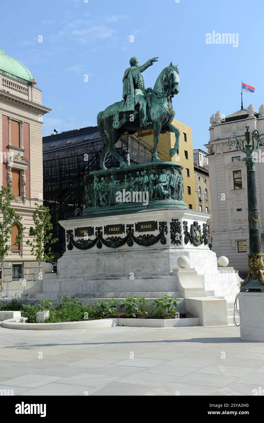 Monumento al Principe Mihailo in Piazza della Repubblica a Belgrado, Serbia. Foto Stock