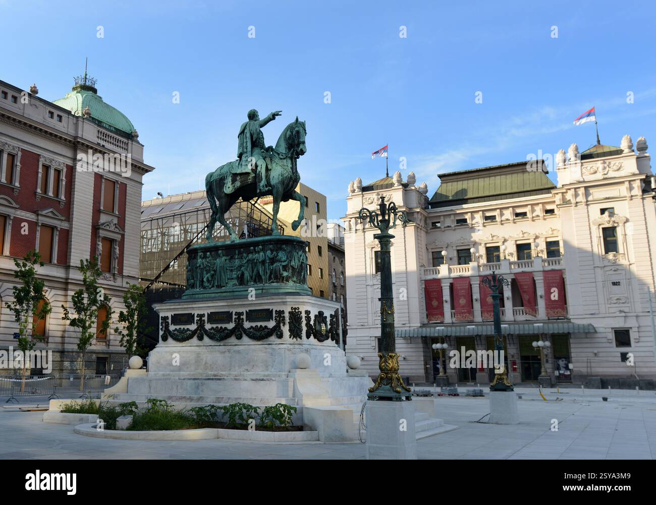 Monumento al Principe Mihailo in Piazza della Repubblica a Belgrado, Serbia. Foto Stock