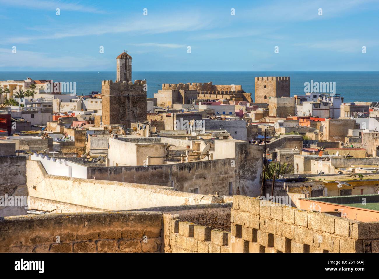 Safi, Marocco, è conosciuta per le sue ceramiche e ceramiche, le spiagge e la ricca storia. Foto Stock