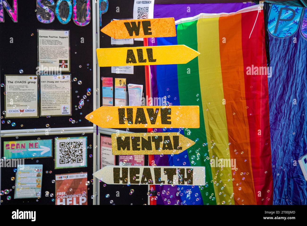 Cartello per eventi Pride a Saltash 3 giugno 2023 Foto Stock