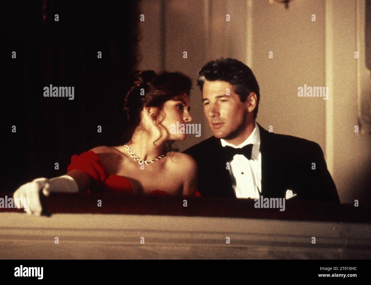 Pretty Woman anno: 1990 USA Direttore: Garry Marshall Julia Roberts, Richard Gere Foto Stock