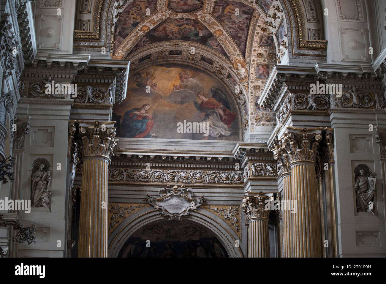 Bologna Cattedrale di San Pietro Italia settembre 2023 interni della