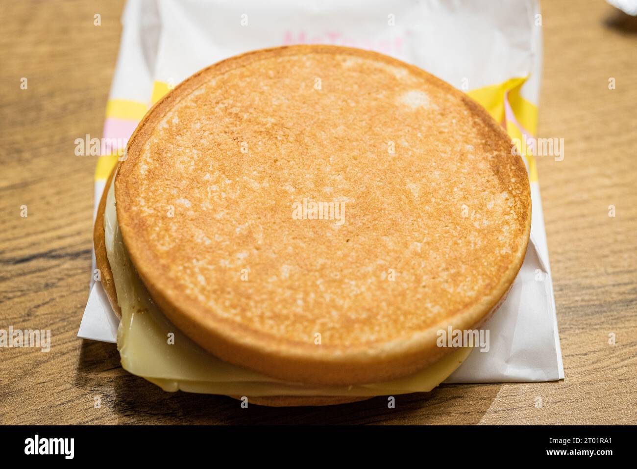 21 gennaio 2023 a Roma, Italia: MacDonalds Meal of American Fast Food con toast Foto Stock