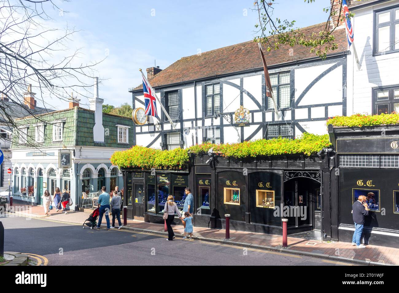 G. Collins & Sons Jewellers, High Street, Mount Sion & High Street Quarter, Royal Tunbridge Wells, Kent, Inghilterra, Regno Unito Foto Stock