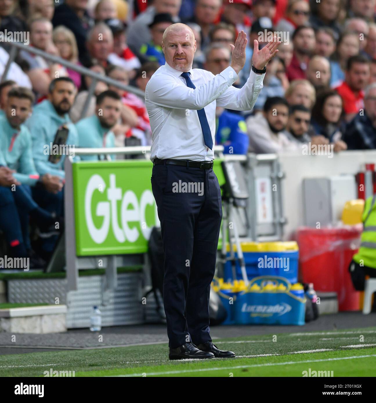 23 settembre 2023 - Brentford / Everton - Premier League - Gtech Community Stadium. L'Everton Manager Sean Dyche durante il match contro Brentford. Immagine : Mark Pain / Alamy Live News Foto Stock