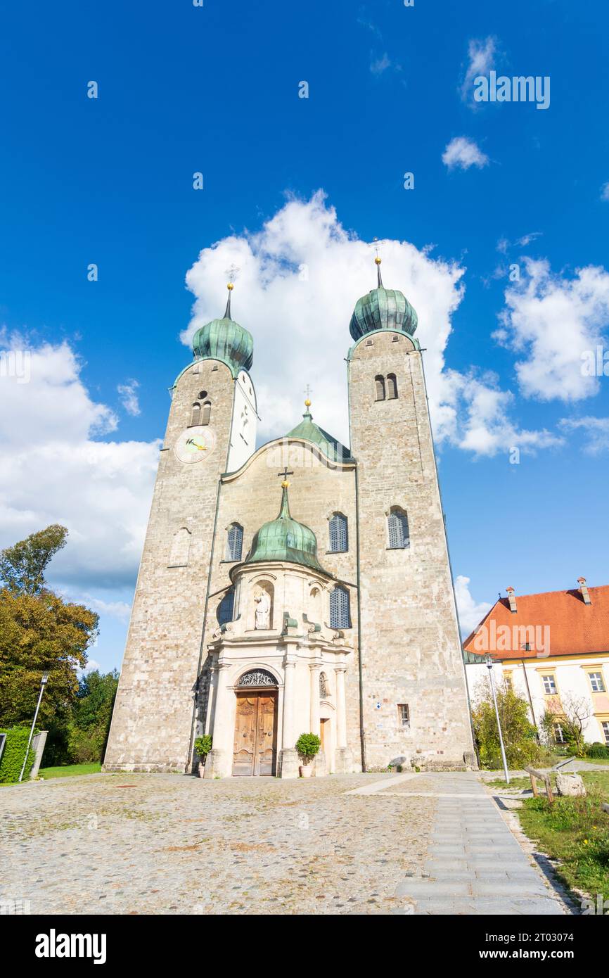 Altenmarkt an der Alz: Abbazia di Baumburg, chiesa di Oberbayern, Inn-Salzach, alta Baviera, Bayern, Baviera, Germania Foto Stock