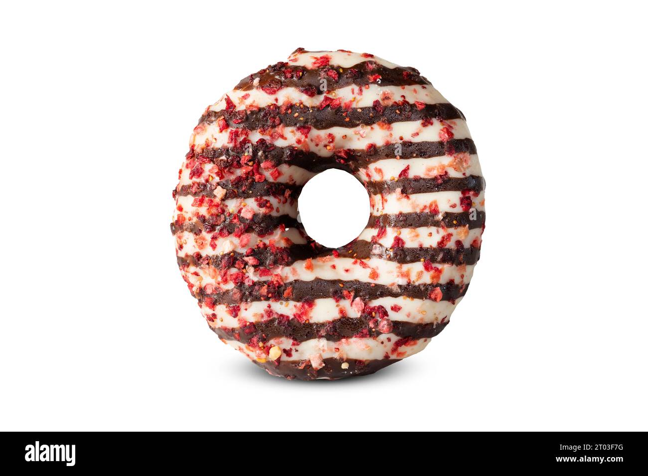 Un trio di ciambelle: Cioccolato, cioccolato bianco e fragole poggiano su uno sfondo bianco puro, creando un contrasto lussureggiante che rende i loro ricchi c Foto Stock