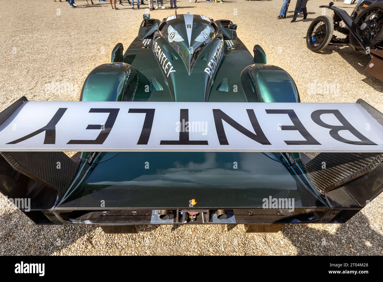 2003 le Mans Winning Bentley Speed 8, Concours of Elegance 2023, Hampton Court Palace, Londra, Regno Unito Foto Stock