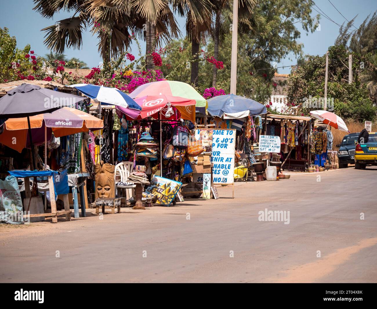 Mercato locale in una piccola città, Gambia Foto Stock