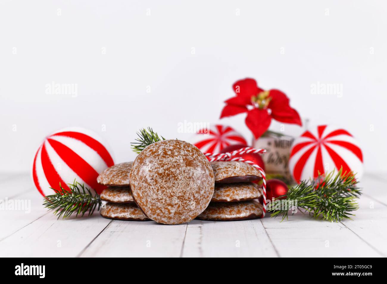 Biscotto natalizio di Natale con glassa tonda tedesca chiamato "Lebkuchen" Foto Stock