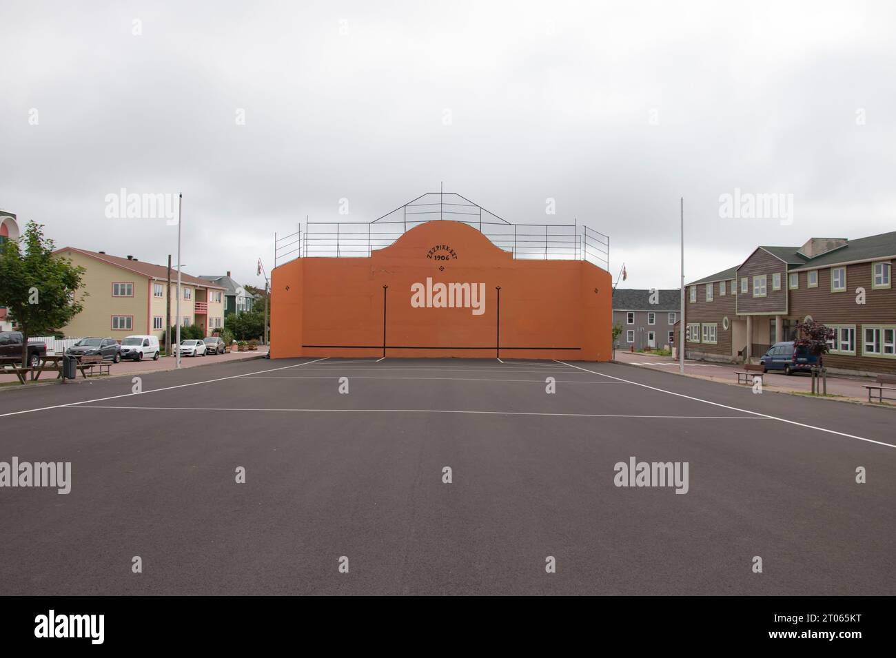 Zazpiak Bat un'arena per lo sport tradizionale basco della pelotain a St. Pierre, Francia Foto Stock