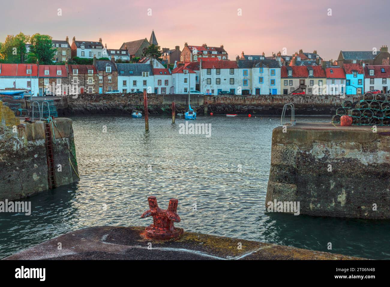 Lo storico porto di St Monans a Fife, Scozia. Foto Stock