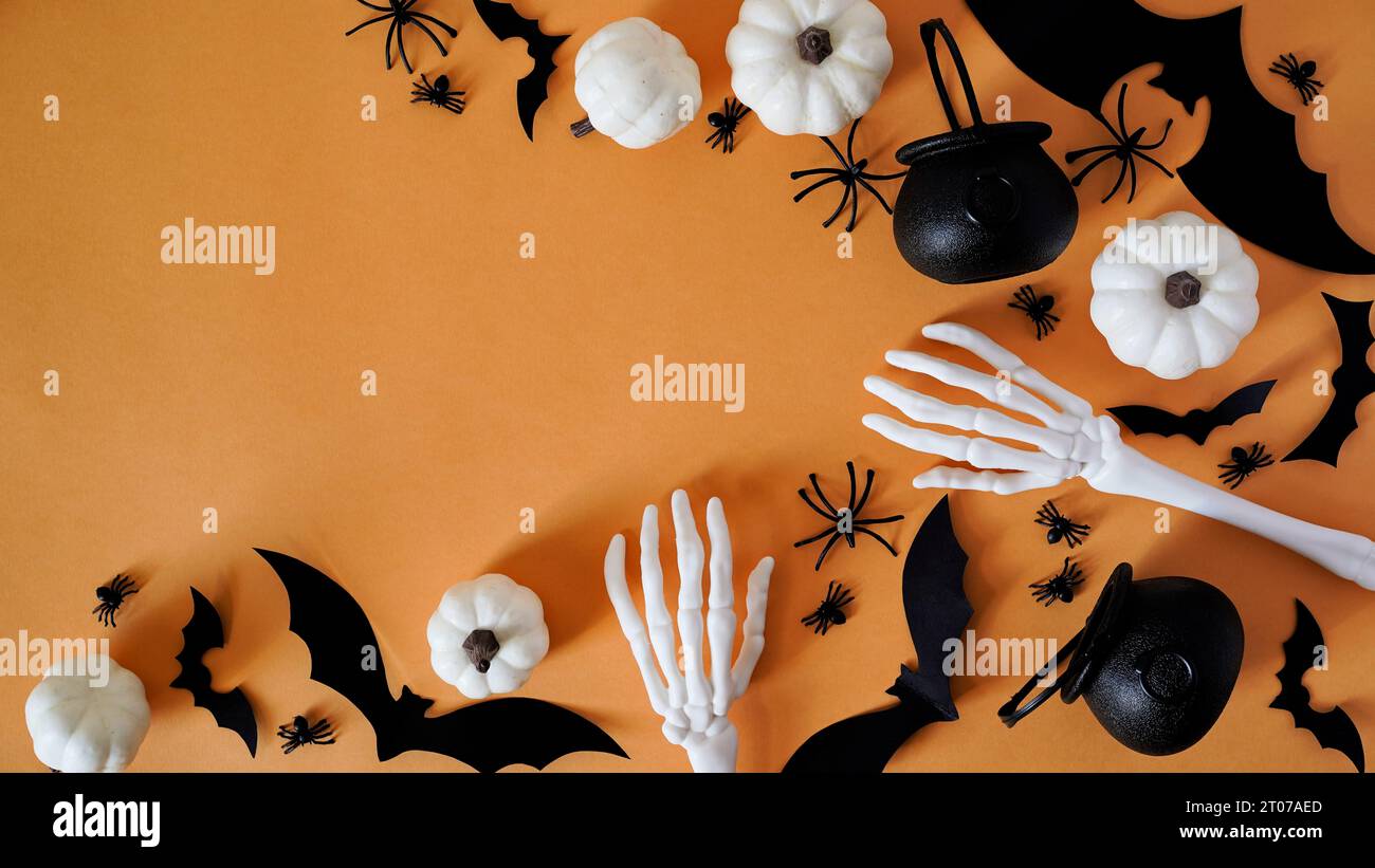 Decorazione di Halloween Scheletro di Animale Raccapricciante Ragno Pipistrello Topo Lucertola Ossa Ornamenti Puntelli di casa stregata