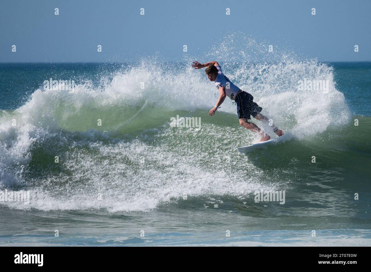 Il pro surfista australiano Kael Walsh al Quiksilver Festival celebrato a Capbreton, Hossegor e Seignosse, con 20 dei migliori surfisti del mondo Foto Stock