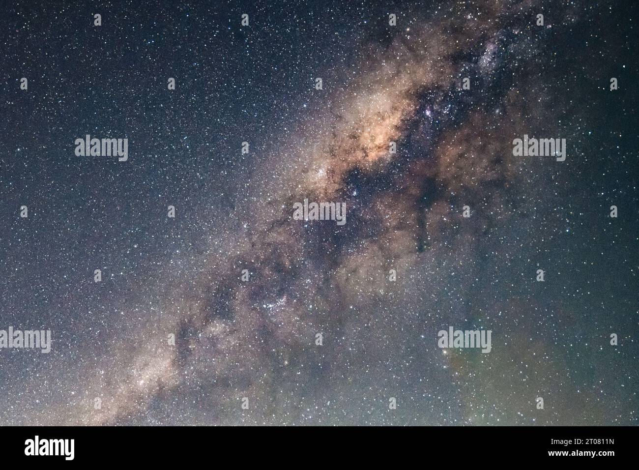 Le stelle e la via Lattea da Patonga sulla costa centrale del New South Wales, Australia. Foto Stock