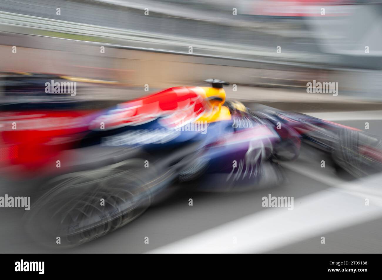 Sebastian Vettel Aktion Formel 1 Grand Prix von Deutschland auf dem Nürburgring Nürburg, Deutschland AM 05.07.2013 Formel 1 Grand Prix von Deutschland auf dem Nürburgring Nürburg, Deutschland AM 05.07.2013 Foto Stock