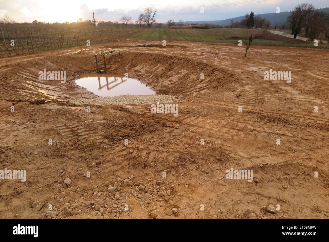 Costruzione di laghetti per la progettazione di giardini acquatici stagno e paesaggio naturale credito: Imago/Alamy Live News Foto Stock