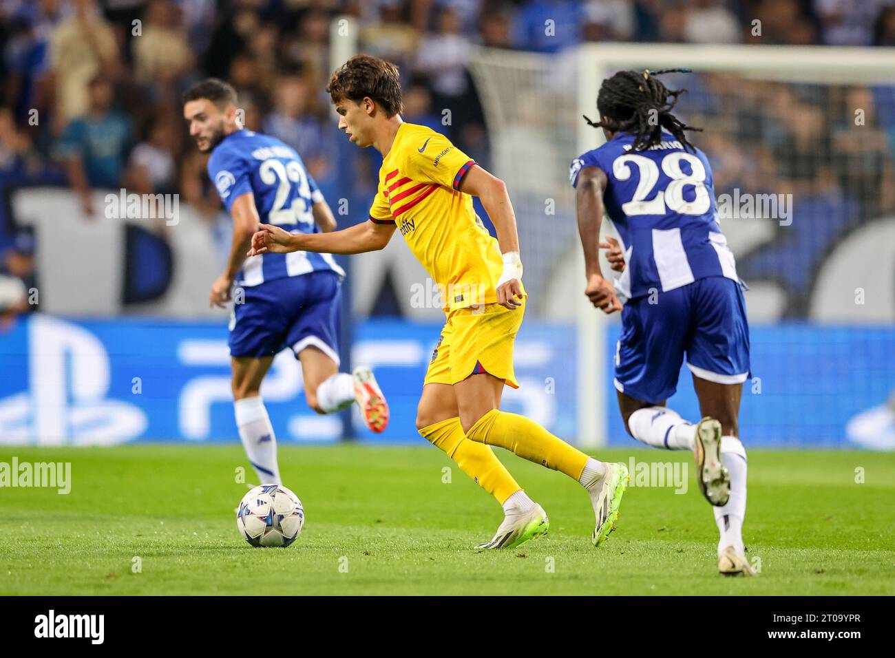 João Félix (FC Barcelona) in azione durante la UEFA Champions League gruppo H, partita 2, partita tra FC Porto e FC Barcelona Foto Stock