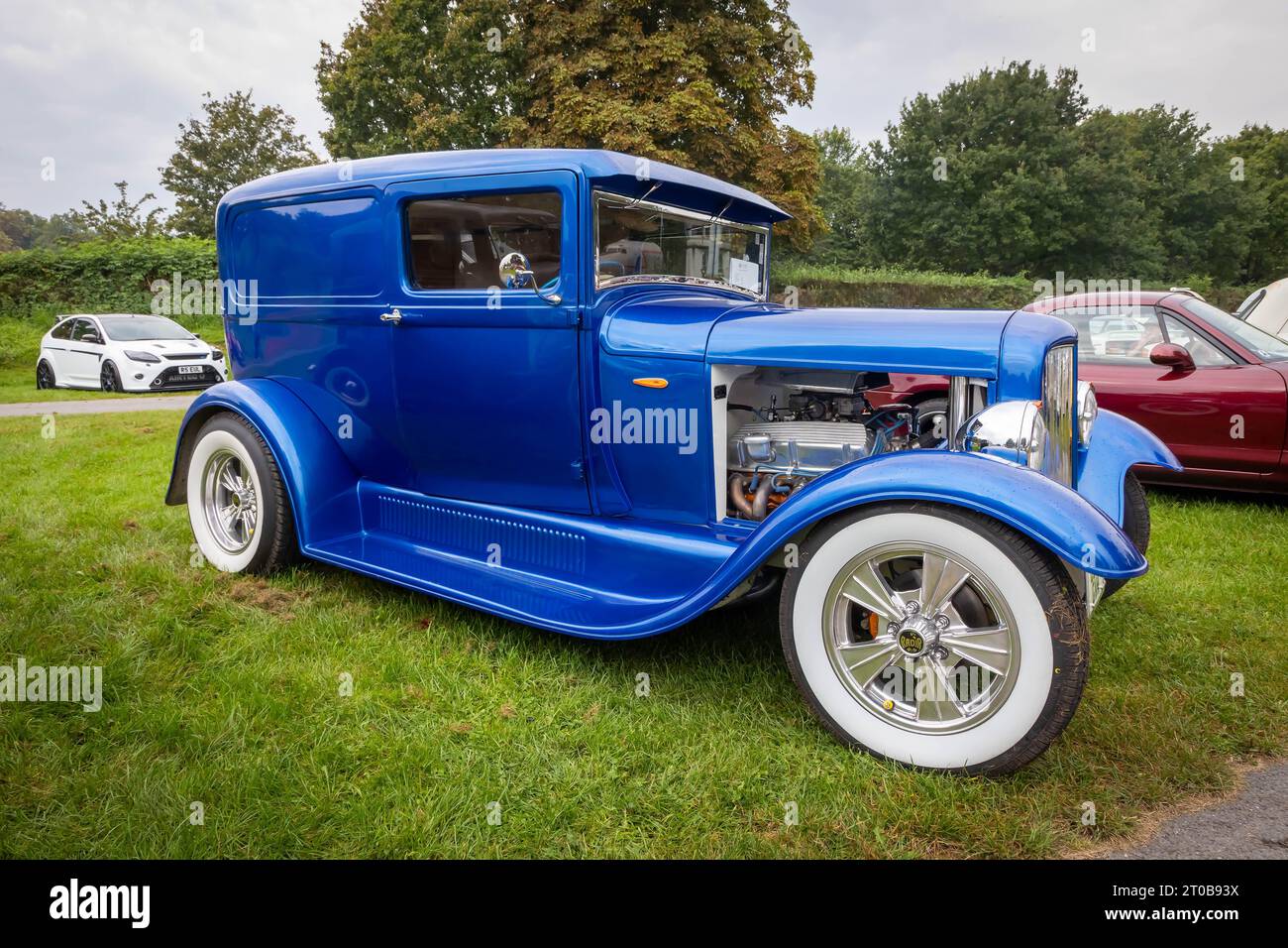 Evento Car Club North West casual Classic tenutosi presso il Burtonwood Heritage Centre di Warrington, dove era in mostra questo modello Ford A costruito su misura Foto Stock