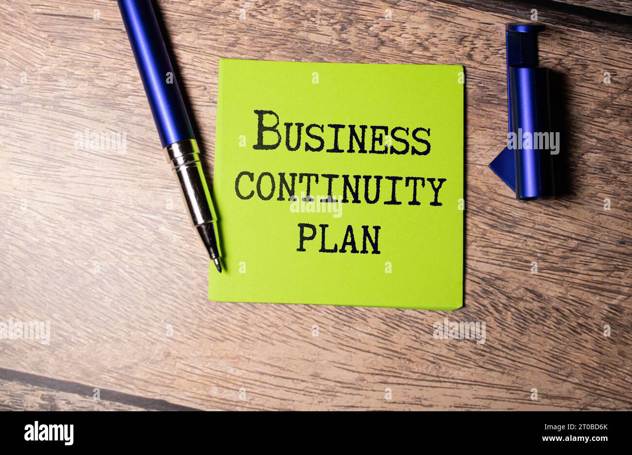 Riquadro nero scrivere un PIANO DI CONTINUITÀ AZIENDALE DI testo su SFONDO giallo Foto Stock